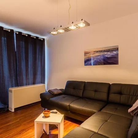Feriehus Ferienwohnung-mour